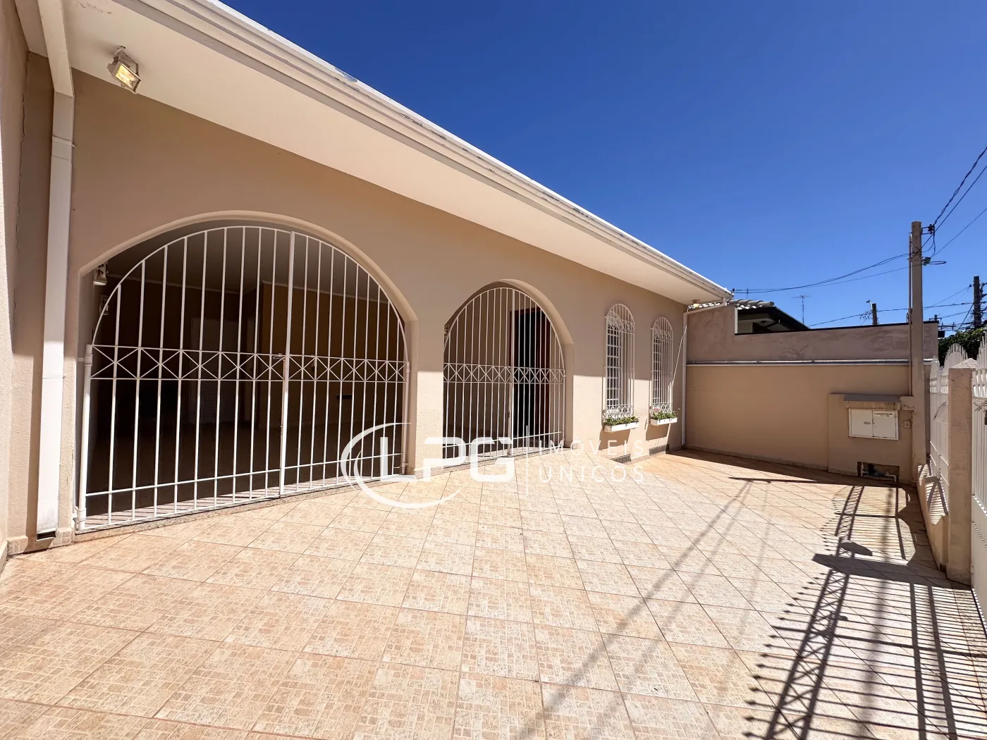 Comprar Casa / Padrão em Indaiatuba R$ 850.000,00 - Foto 2