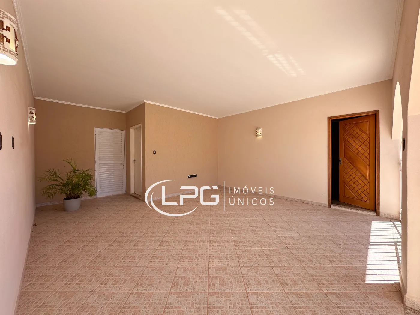 Comprar Casa / Padrão em Indaiatuba R$ 850.000,00 - Foto 4
