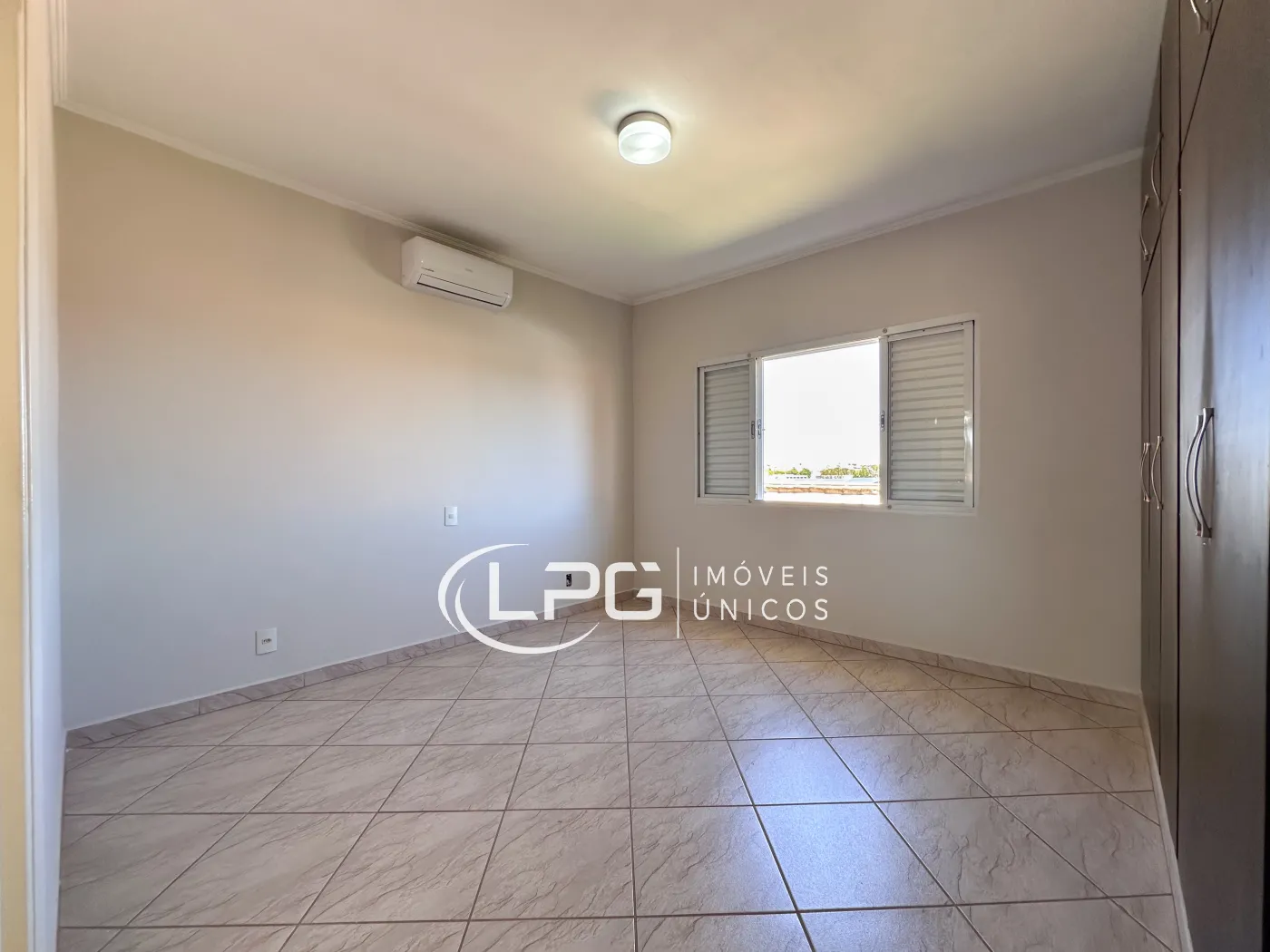 Comprar Casa / Padrão em Indaiatuba R$ 850.000,00 - Foto 16