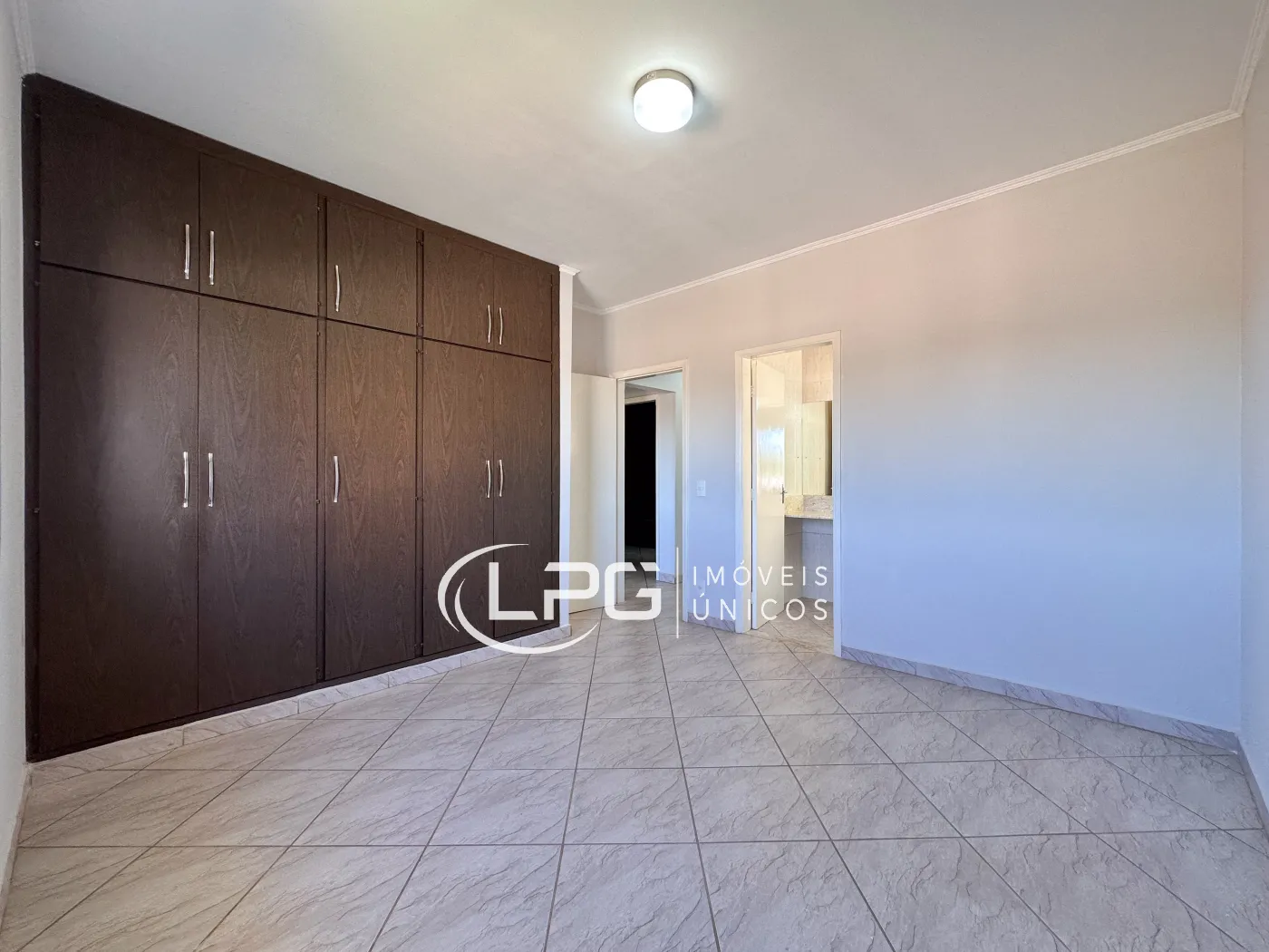 Comprar Casa / Padrão em Indaiatuba R$ 850.000,00 - Foto 17