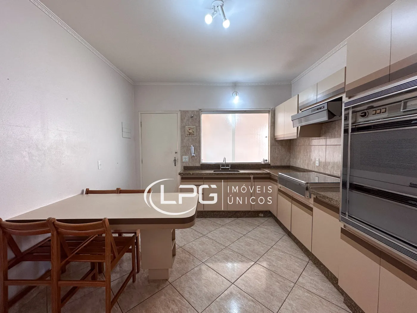 Comprar Casa / Padrão em Indaiatuba R$ 850.000,00 - Foto 10